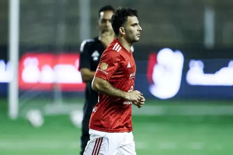 زيزو يشتكي من إصابة قبل لقاء الأهلي وإنبي